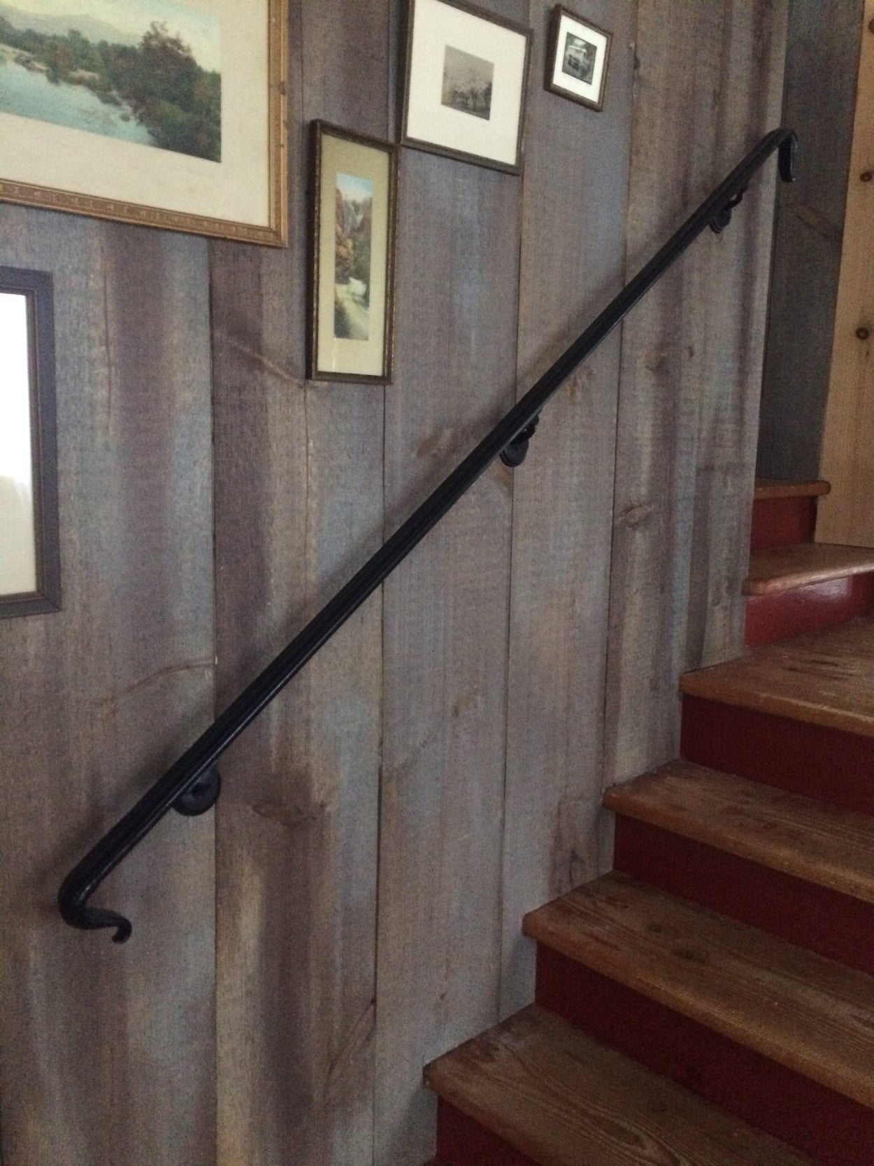 Lambs Tongue Iron Handrail - Arc and Hammer